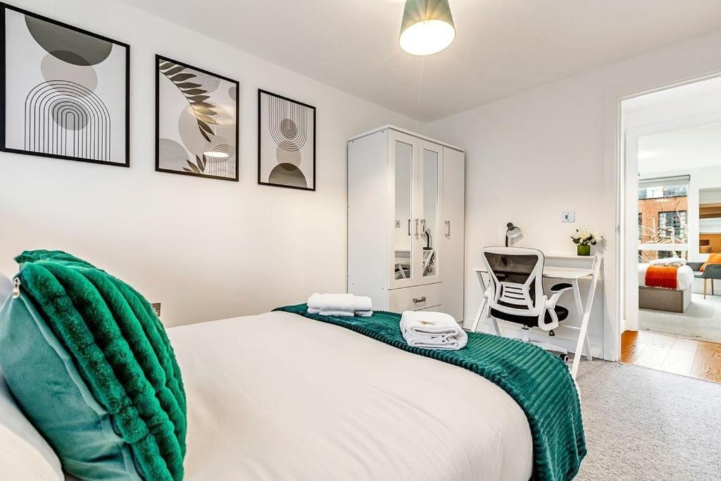 Apartament Stylish With Free Parking And Canal Views Londra